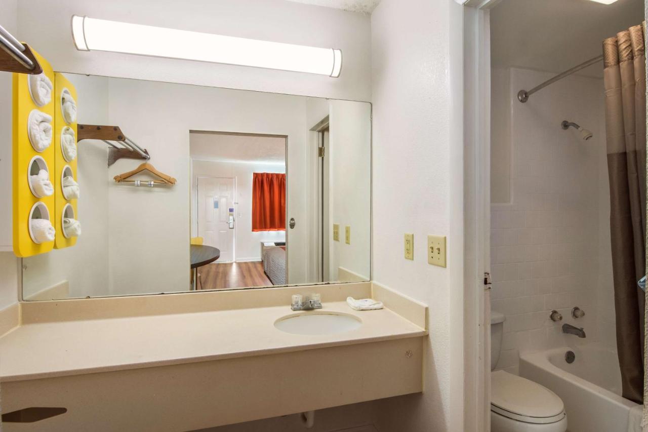 Motel 6-Warner Robins, Ga Zewnętrze zdjęcie