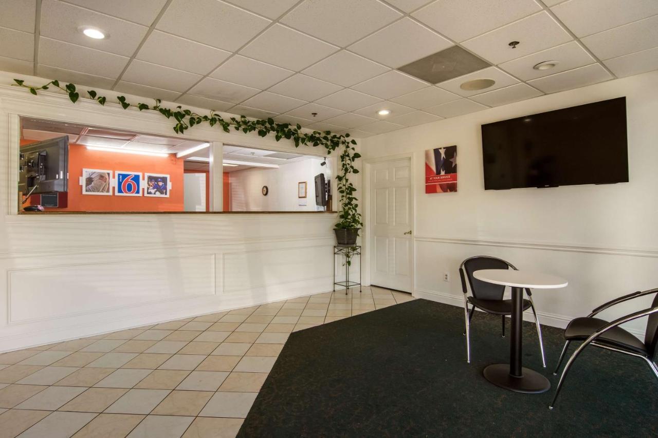 Motel 6-Warner Robins, Ga Zewnętrze zdjęcie